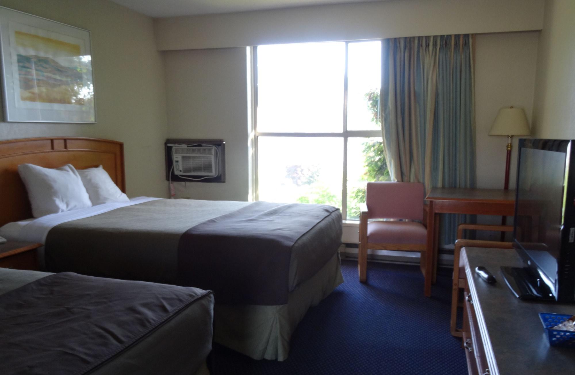 Hospitality Inn Камлупс Экстерьер фото