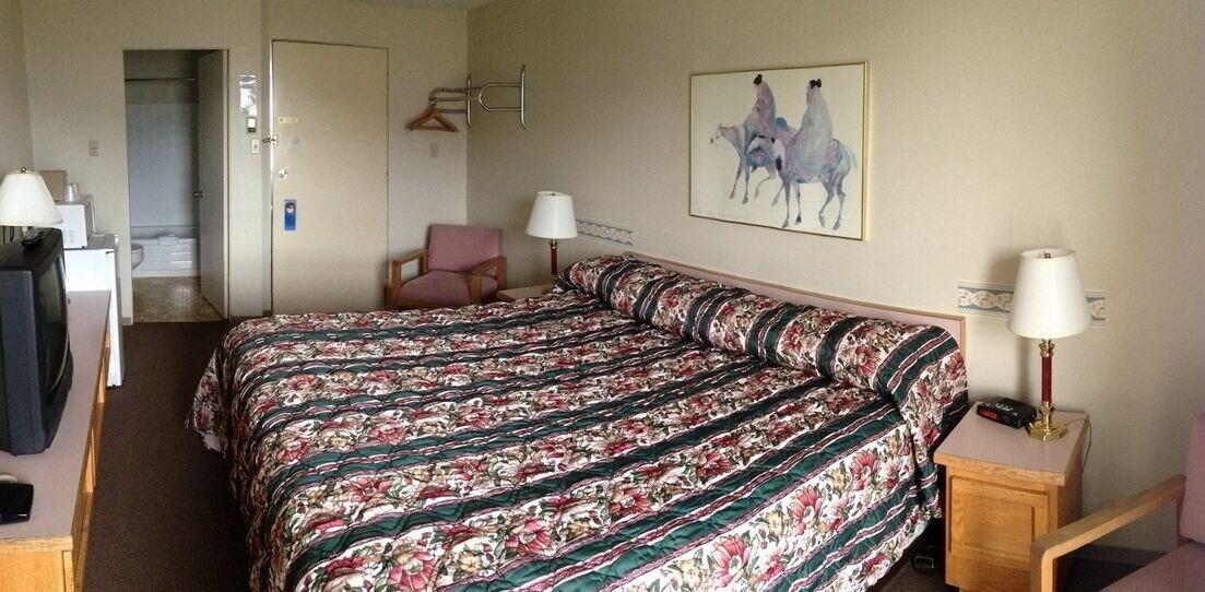Hospitality Inn Камлупс Экстерьер фото