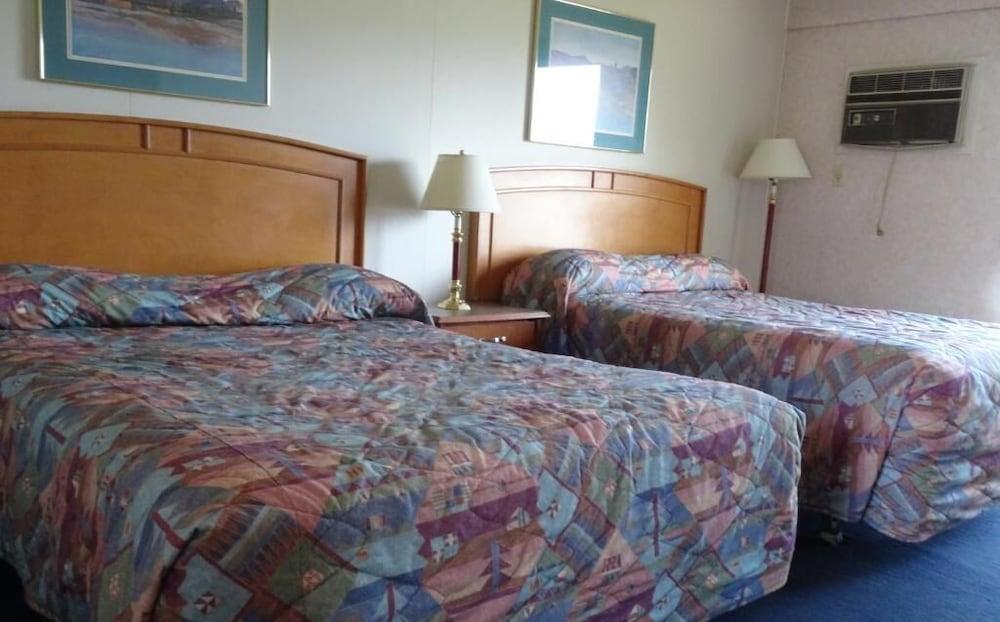 Hospitality Inn Камлупс Экстерьер фото