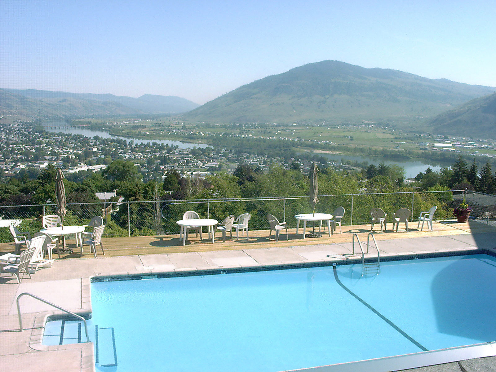 Hospitality Inn Камлупс Экстерьер фото